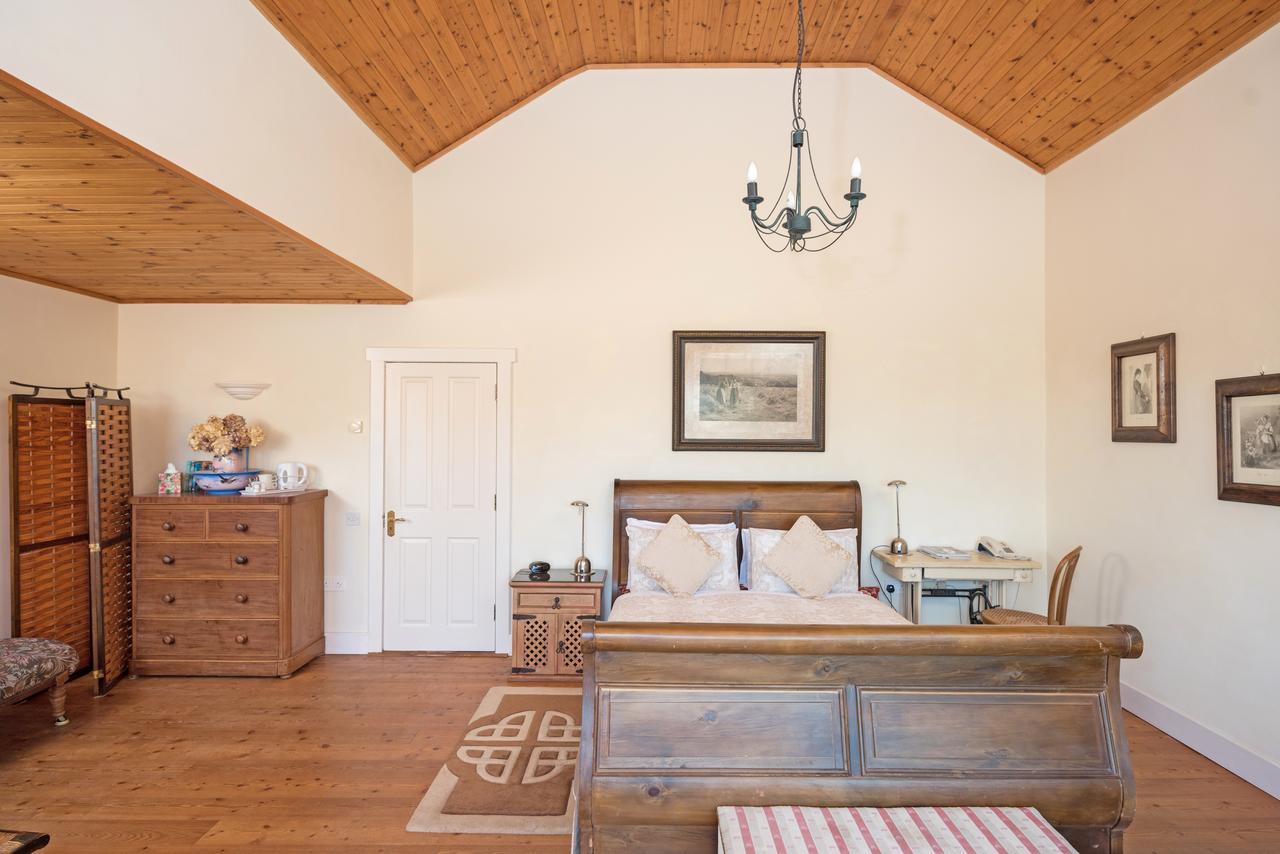 Dolphin Beach House Hotel Clifden Buitenkant foto