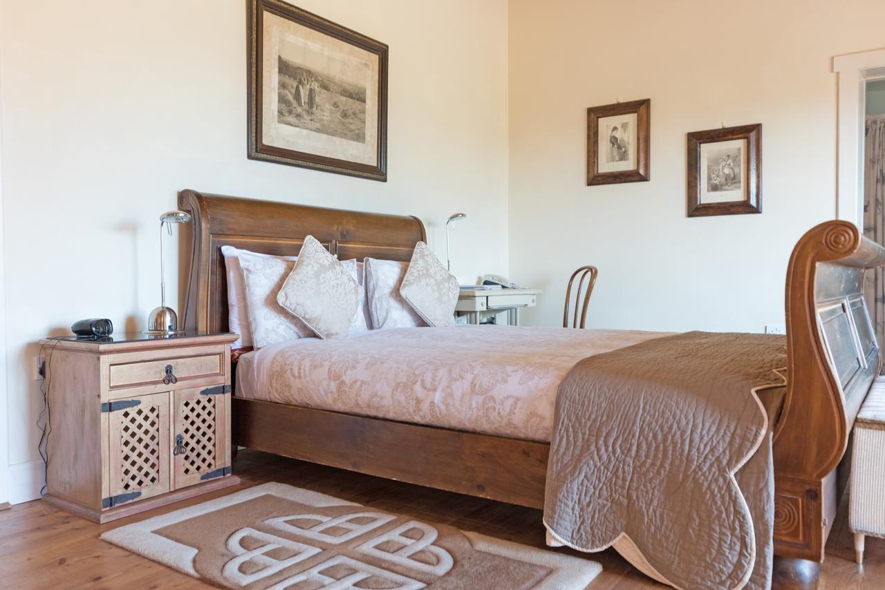 Dolphin Beach House Hotel Clifden Buitenkant foto