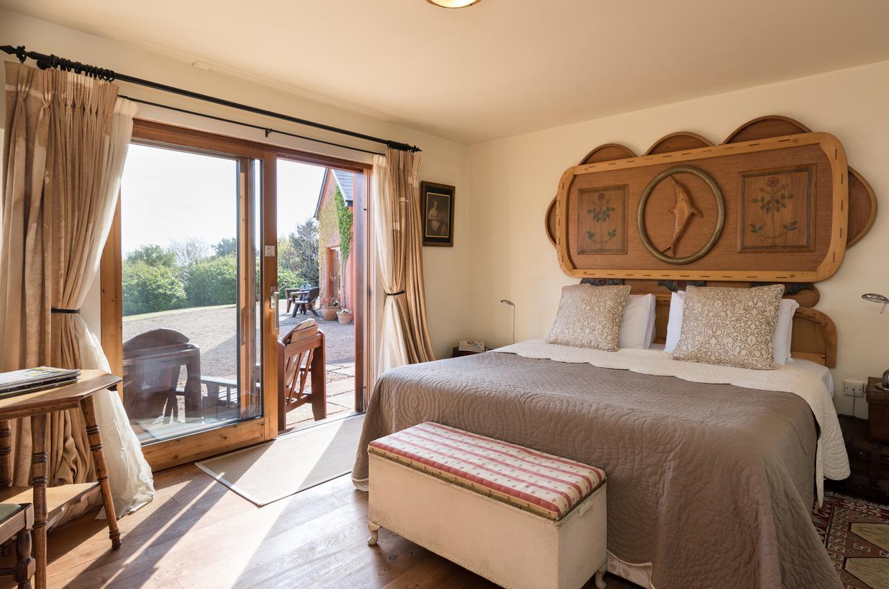 Dolphin Beach House Hotel Clifden Buitenkant foto