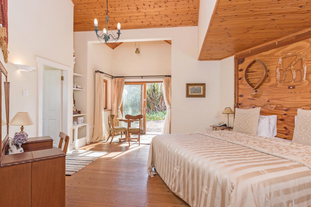 Dolphin Beach House Hotel Clifden Buitenkant foto