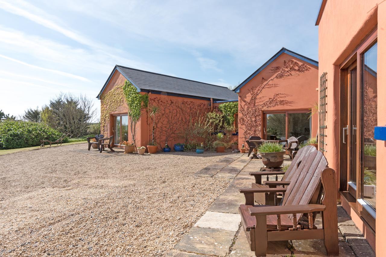 Dolphin Beach House Hotel Clifden Buitenkant foto