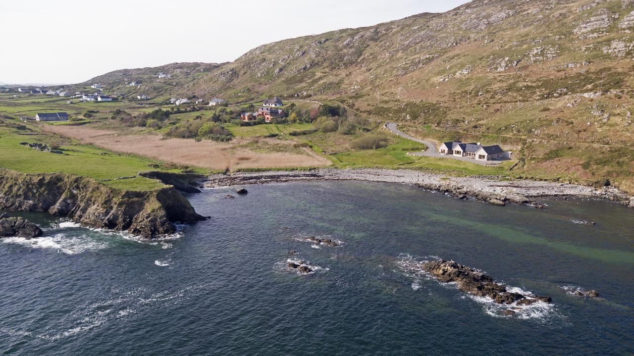 Dolphin Beach House Hotel Clifden Buitenkant foto